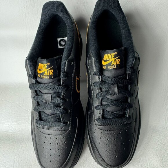 H92 - SIZE 6Y / 7.5 WOMENS NIKE AIR FORCE 1 BLACK/ SUNDIAL IF6158 001 - Picture 4 of 10